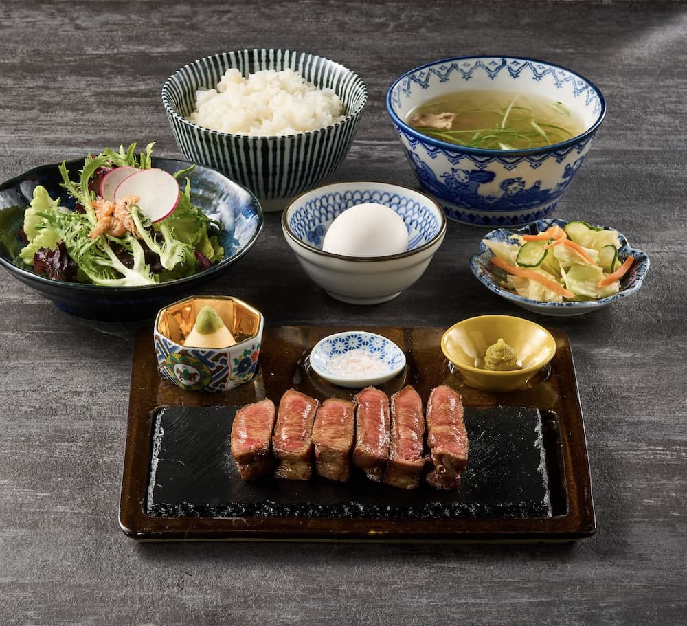 「經典牛舌定食」連3天點一贈一 每日限量30名