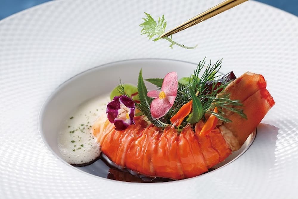 法式龍蝦佐主廚特製醬汁｜花園沙拉 Lobster with Lobster Jus, Garden Salad
