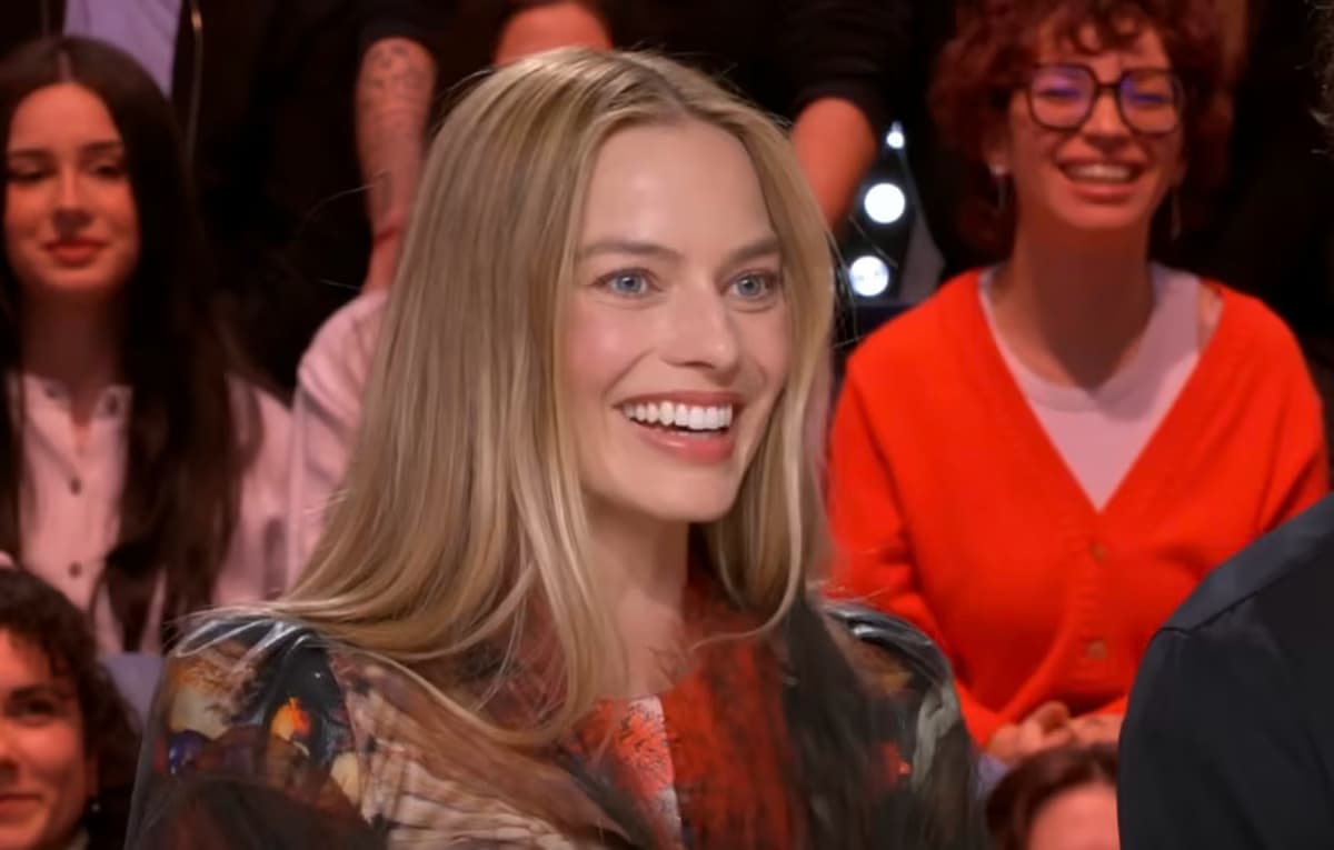 瑪格羅比於2月現身法國《Quotidien》節目